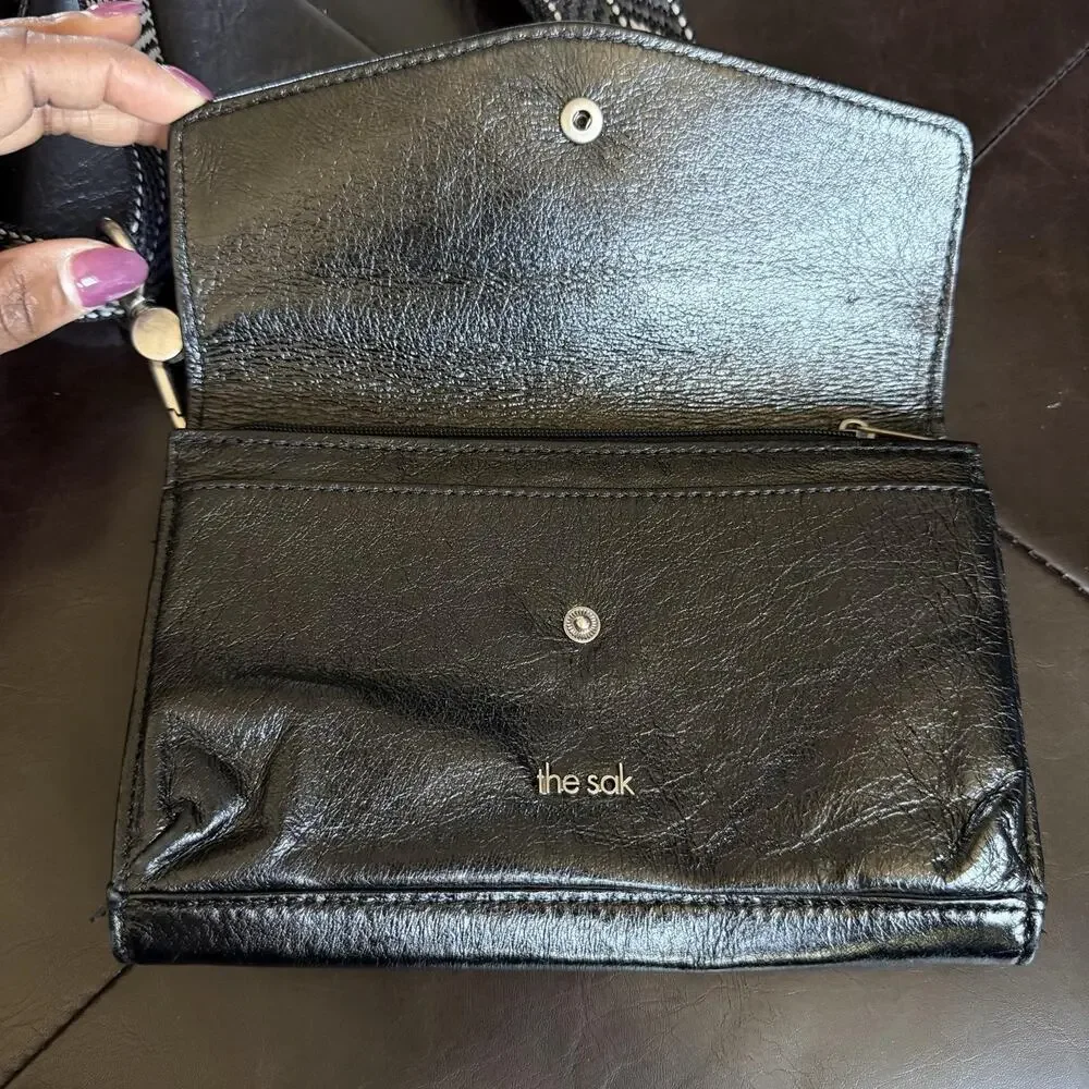 The Sak Crossbody Bag Womens Small Black Leather Embossed Floral Magnetic Snap